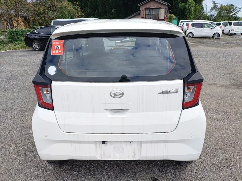 Daihatsu Mira e:S LA350S 2021